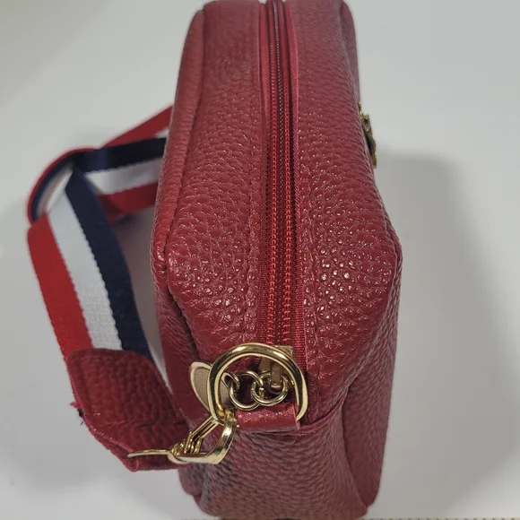 Red Bumble bee bag unbranded - Picture 4 of 9